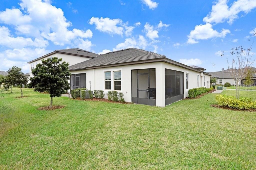 待售: $274,500 (2 贝兹, 2 浴室, 1614 平方英尺)