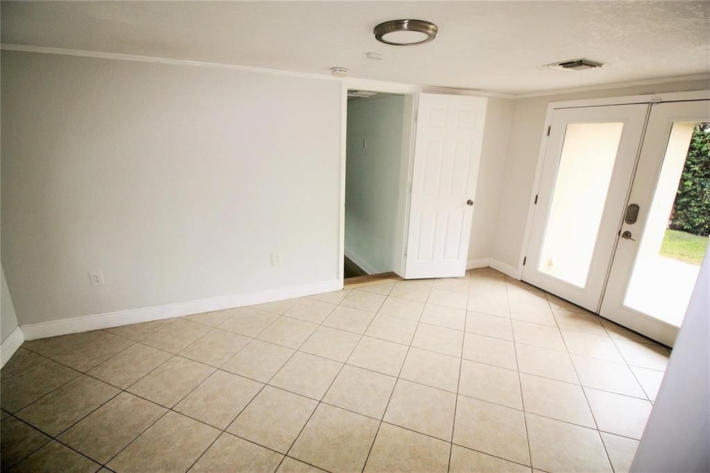 出租: $2,475 (3 贝兹, 2 浴室, 1664 平方英尺)