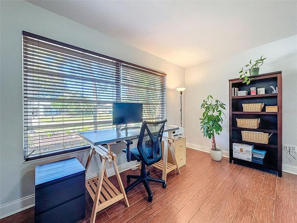 For Sale: $583,000 (3 beds, 2 baths, 2006 Square Feet)