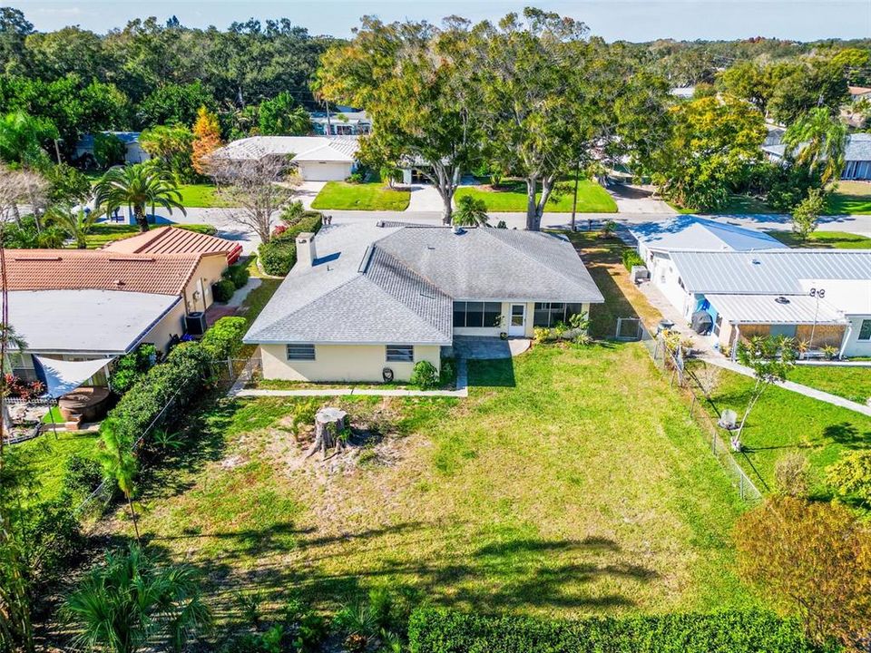For Sale: $583,000 (3 beds, 2 baths, 2006 Square Feet)