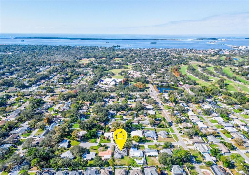 For Sale: $583,000 (3 beds, 2 baths, 2006 Square Feet)