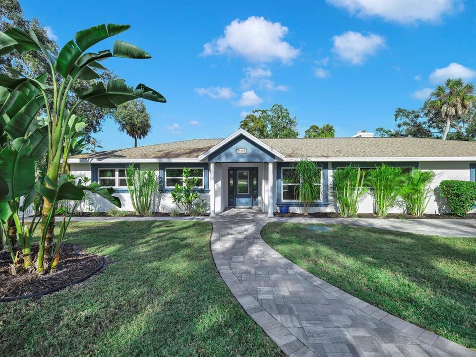 На продажу: $1,299,000 (5 спален, 2 ванн, 2714 Квадратных фут)