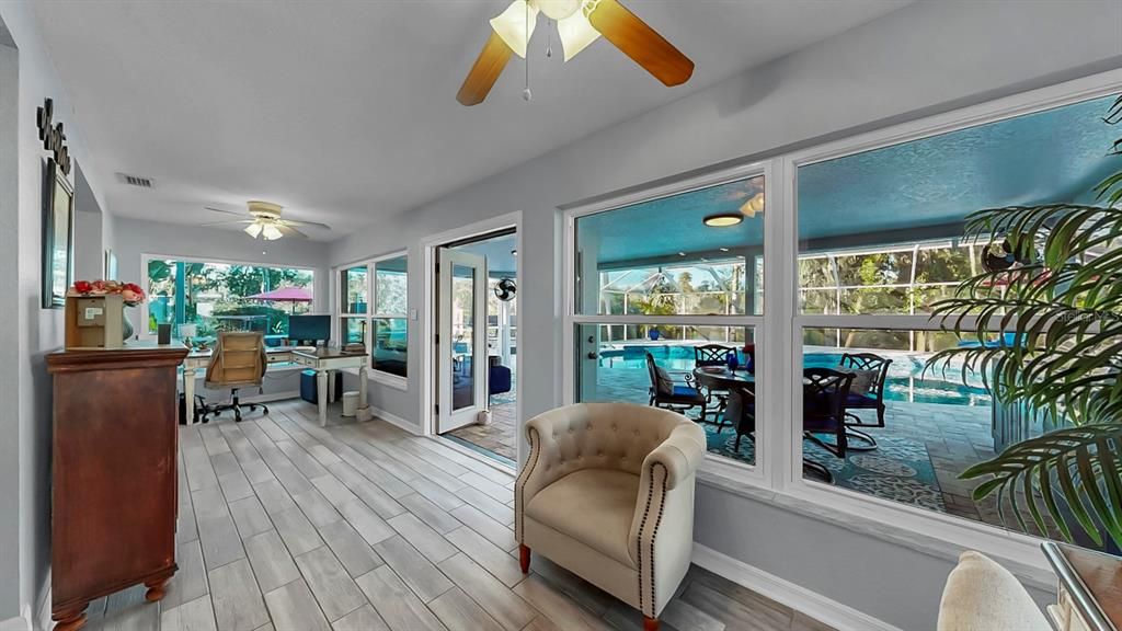 На продажу: $1,299,000 (5 спален, 2 ванн, 2714 Квадратных фут)