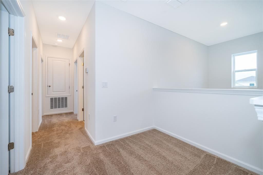 出租: $2,650 (4 贝兹, 2 浴室, 1987 平方英尺)