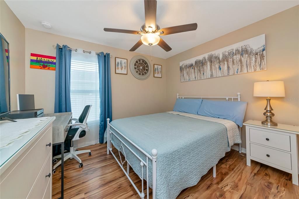 待售: $379,000 (3 贝兹, 2 浴室, 1447 平方英尺)