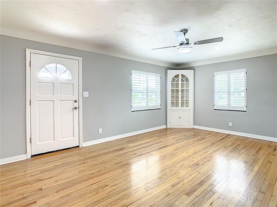 En Renta: $2,600 (2 camas, 1 baños, 952 Pies cuadrados)