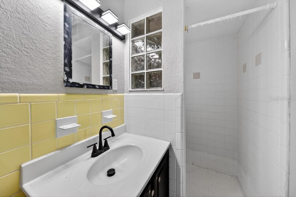 待售: $329,900 (3 贝兹, 2 浴室, 1431 平方英尺)