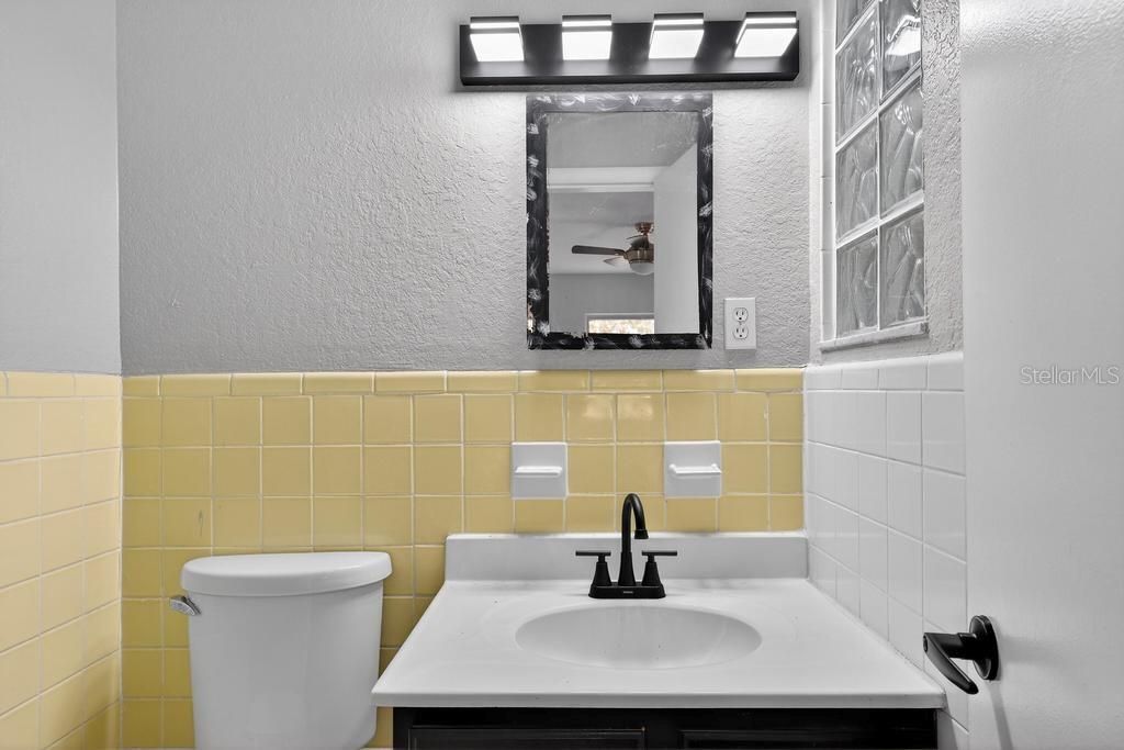 待售: $329,900 (3 贝兹, 2 浴室, 1431 平方英尺)