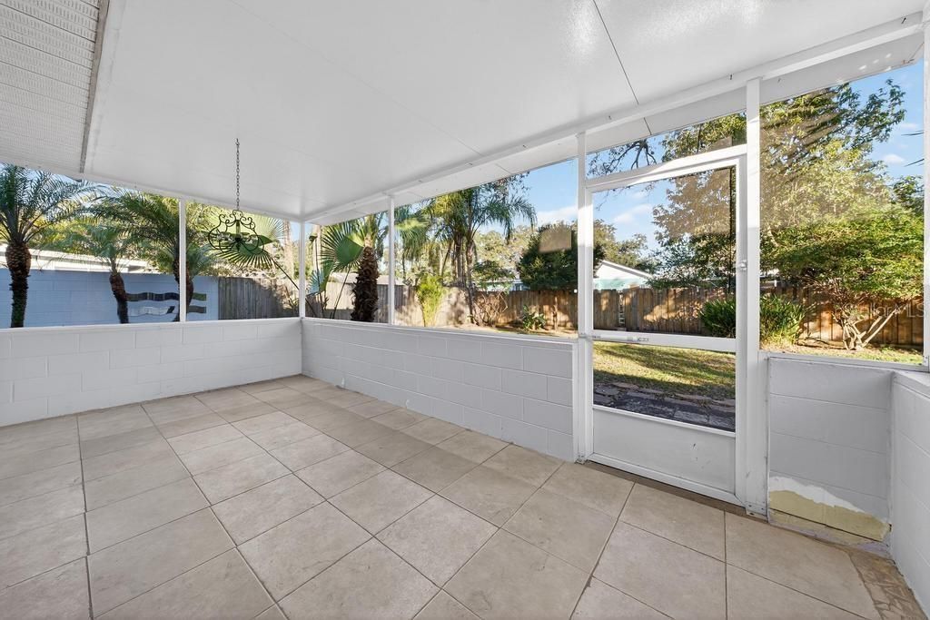 待售: $329,900 (3 贝兹, 2 浴室, 1431 平方英尺)