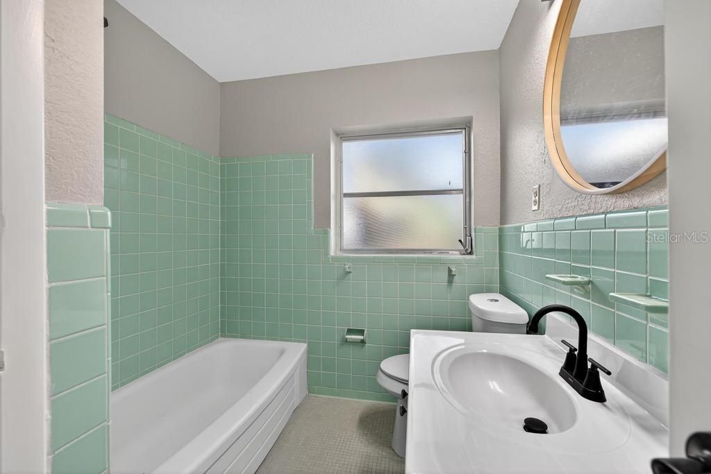 待售: $329,900 (3 贝兹, 2 浴室, 1431 平方英尺)