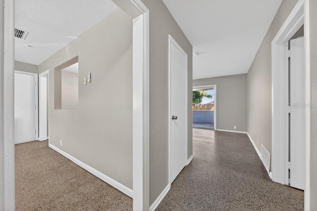 待售: $329,900 (3 贝兹, 2 浴室, 1431 平方英尺)