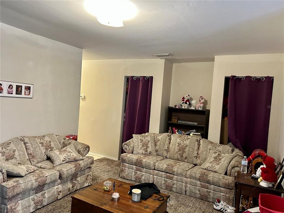 For Sale: $259,000 (4 beds, 0 baths, 1764 Square Feet)