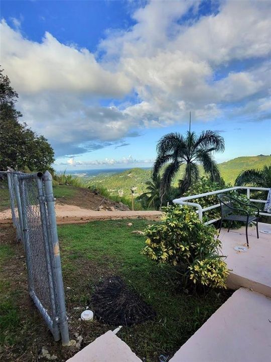 На продажу: $289,000 (4 спален, 2 ванн, 2169 Квадратных фут)