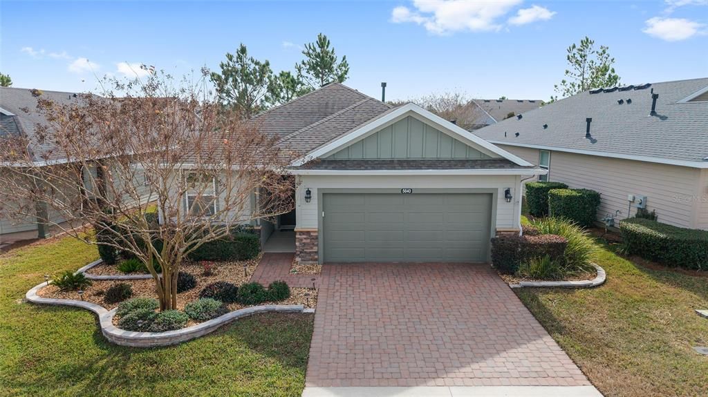 For Sale: $324,000 (2 beds, 2 baths, 1454 Square Feet)