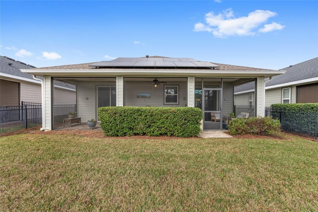 For Sale: $324,000 (2 beds, 2 baths, 1454 Square Feet)