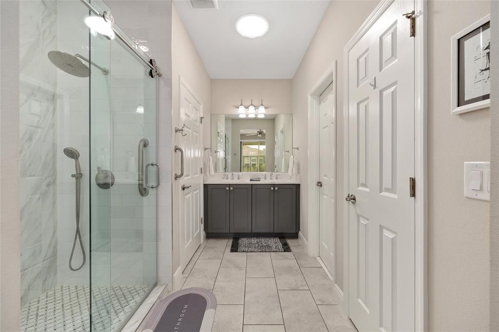 For Sale: $324,000 (2 beds, 2 baths, 1454 Square Feet)