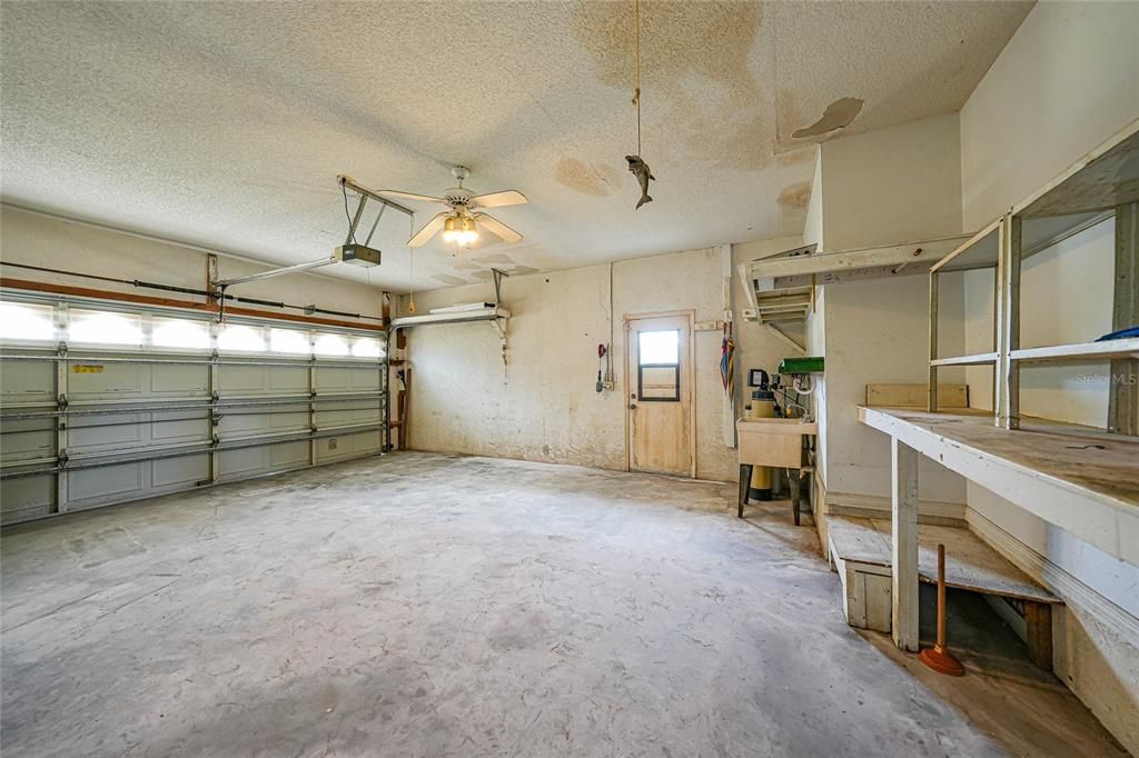 待售: $240,000 (3 贝兹, 2 浴室, 1639 平方英尺)