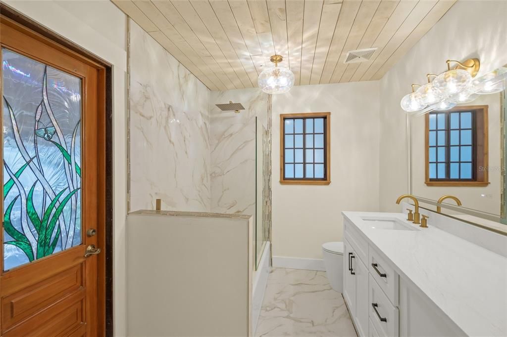 На продажу: $999,000 (5 спален, 3 ванн, 2082 Квадратных фут)