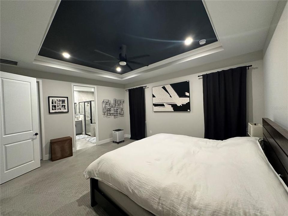 出租: $3,500 (4 贝兹, 3 浴室, 2357 平方英尺)