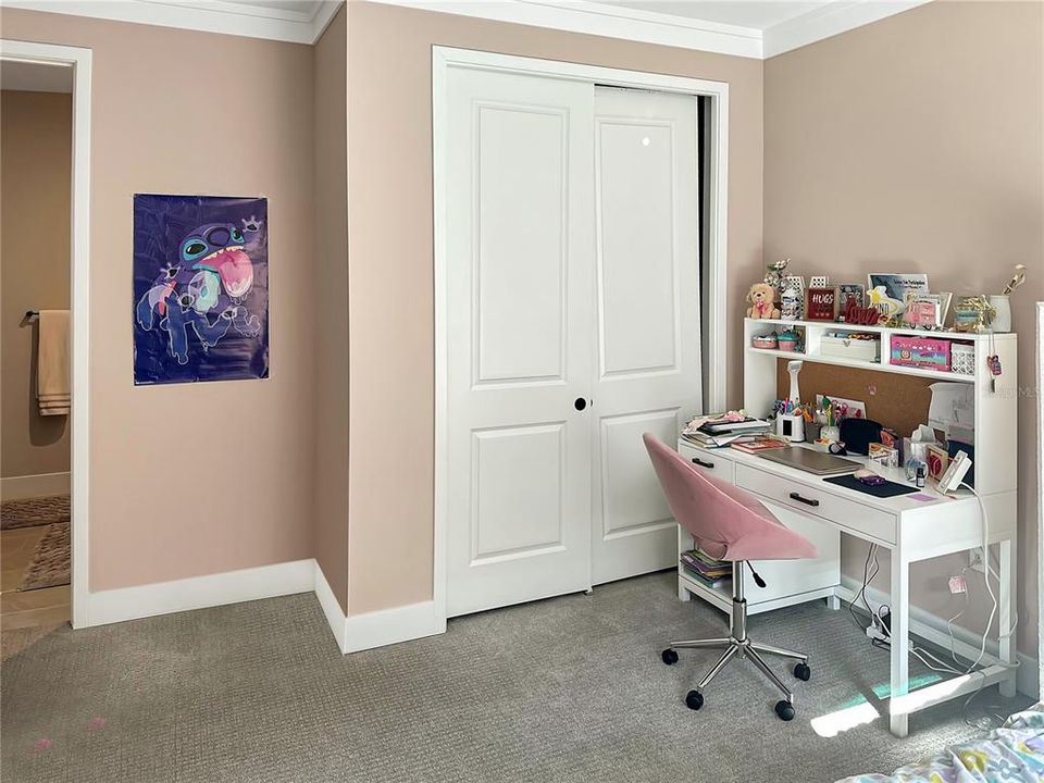 出租: $3,500 (4 贝兹, 3 浴室, 2357 平方英尺)