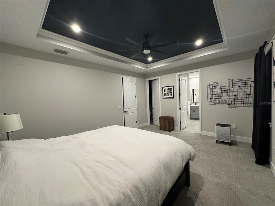 出租: $3,500 (4 贝兹, 3 浴室, 2357 平方英尺)