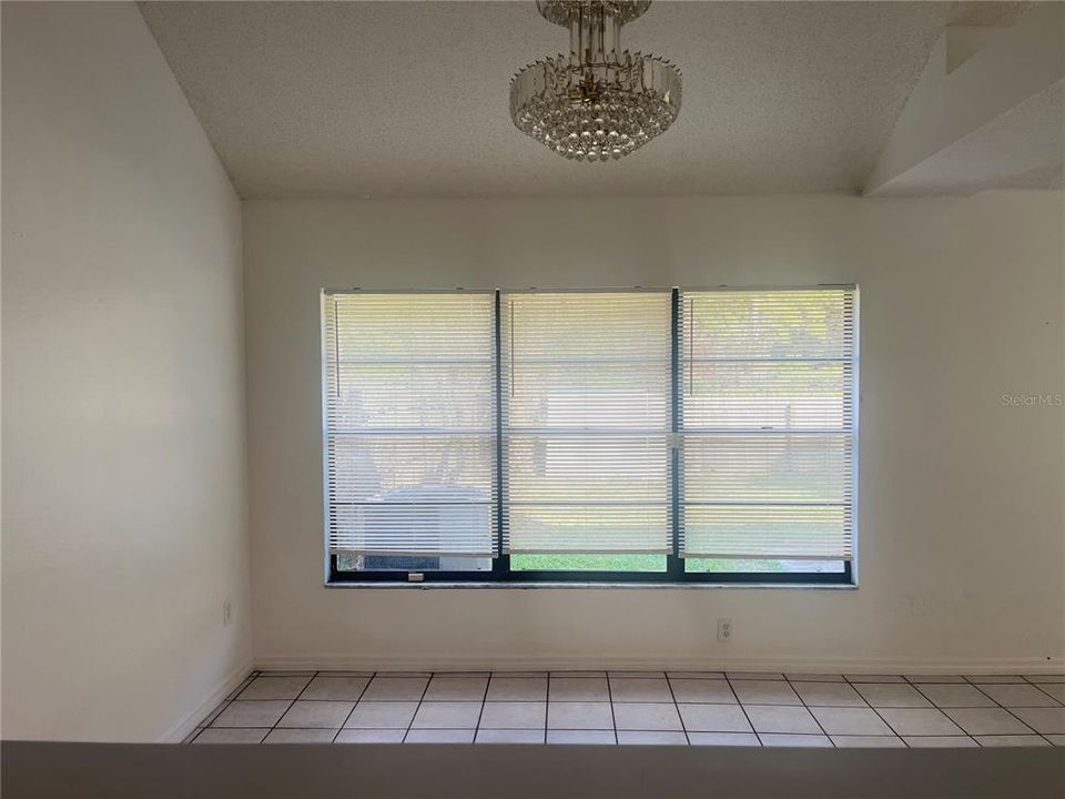 На продажу: $385,000 (3 спален, 2 ванн, 1660 Квадратных фут)