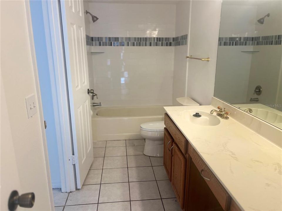 На продажу: $385,000 (3 спален, 2 ванн, 1660 Квадратных фут)