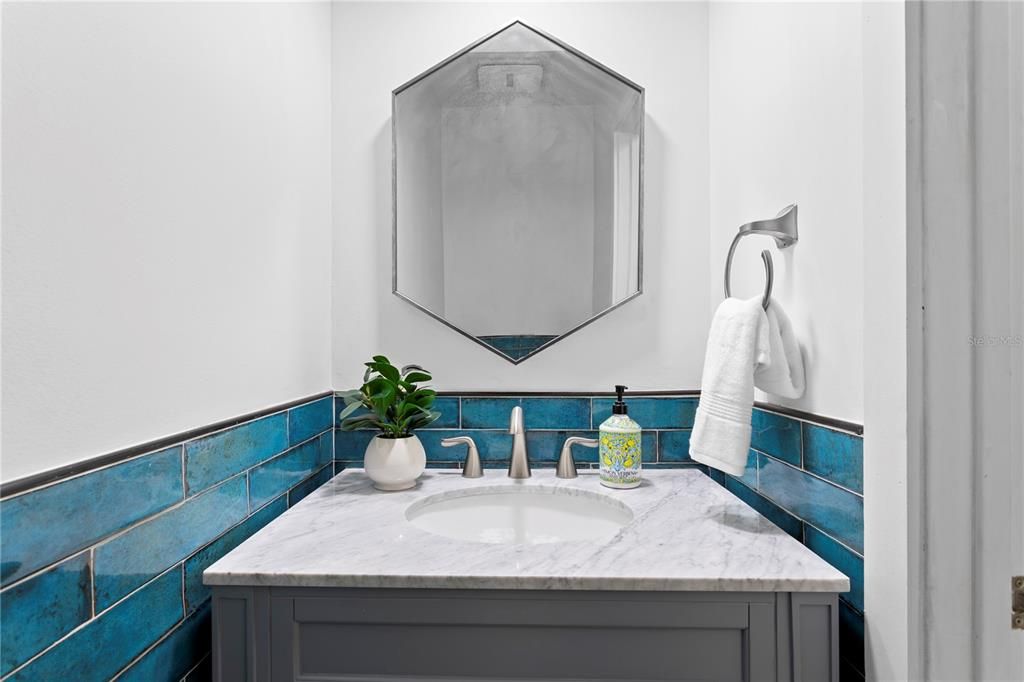 待售: $1,000,000 (4 贝兹, 3 浴室, 4073 平方英尺)