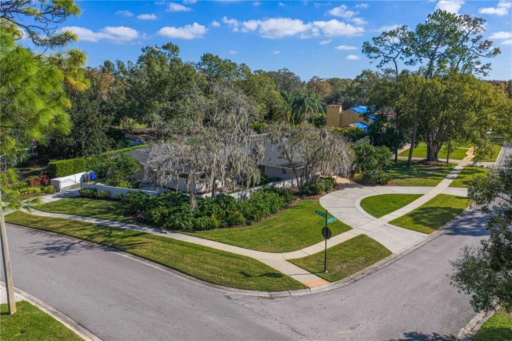 待售: $1,000,000 (4 贝兹, 3 浴室, 4073 平方英尺)