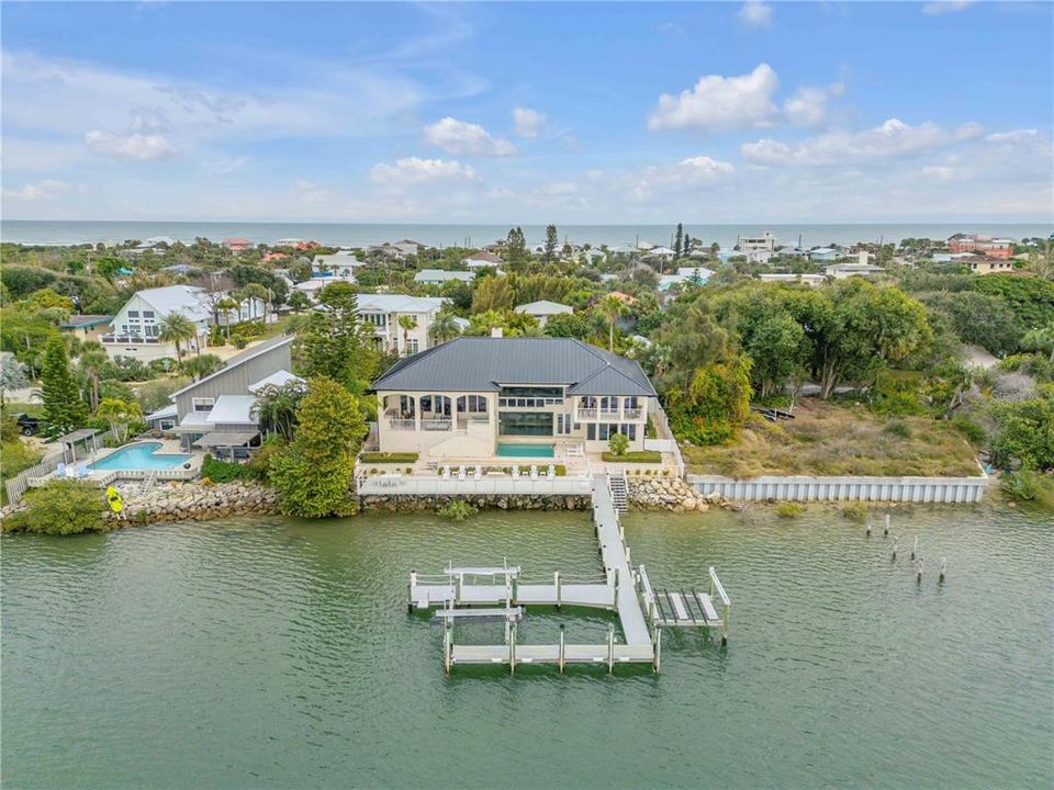 На продажу: $4,900,000 (5 спален, 4 ванн, 4564 Квадратных фут)