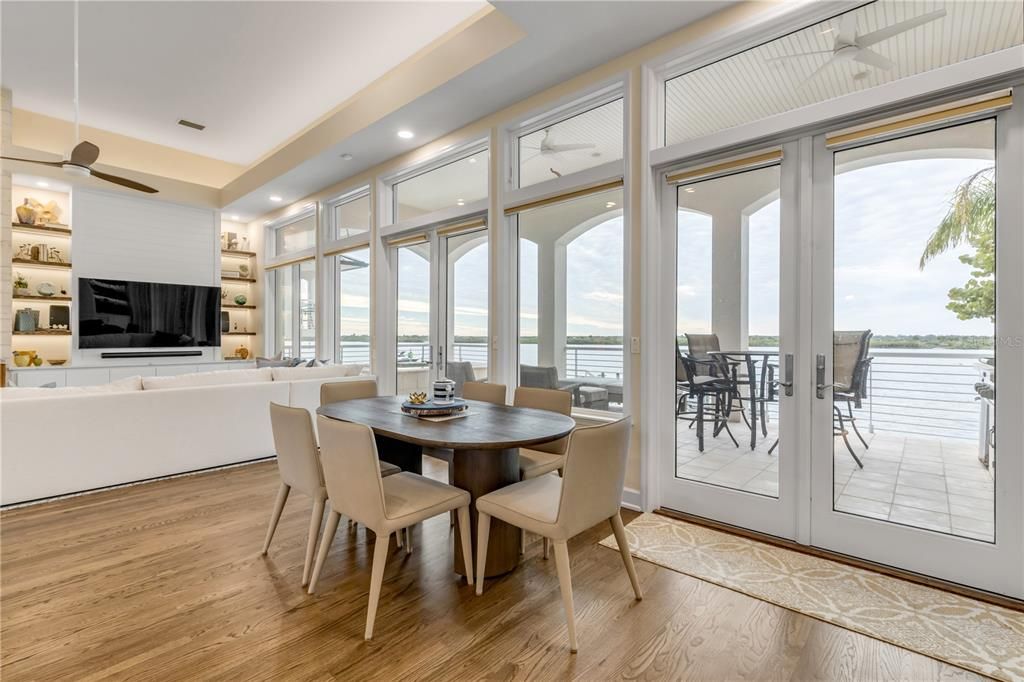 На продажу: $4,900,000 (5 спален, 4 ванн, 4564 Квадратных фут)