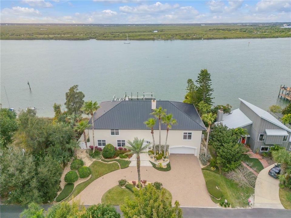 На продажу: $4,900,000 (5 спален, 4 ванн, 4564 Квадратных фут)