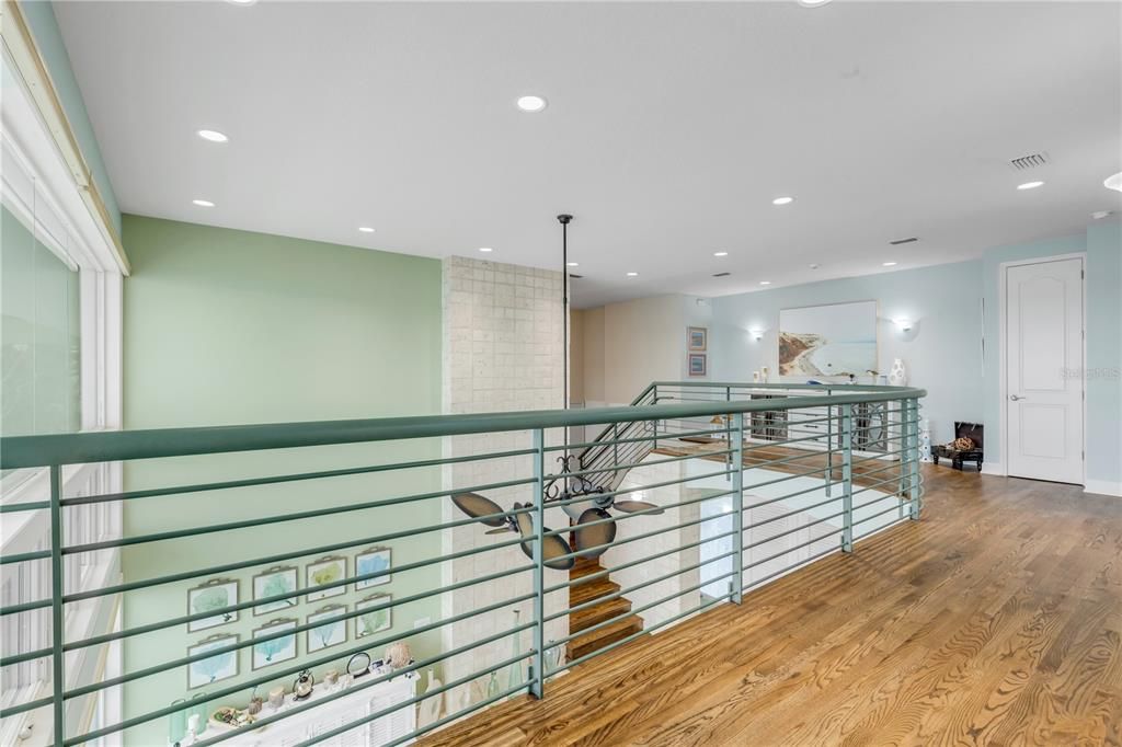 На продажу: $4,900,000 (5 спален, 4 ванн, 4564 Квадратных фут)