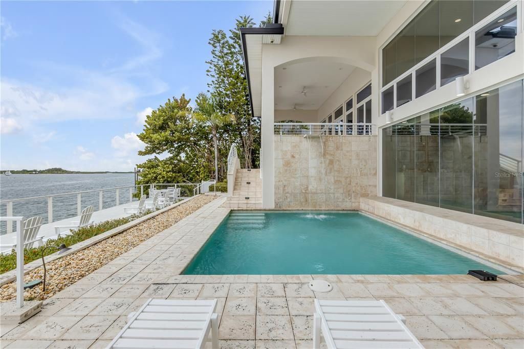 На продажу: $4,900,000 (5 спален, 4 ванн, 4564 Квадратных фут)