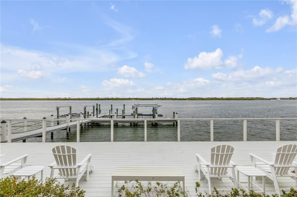 На продажу: $4,900,000 (5 спален, 4 ванн, 4564 Квадратных фут)