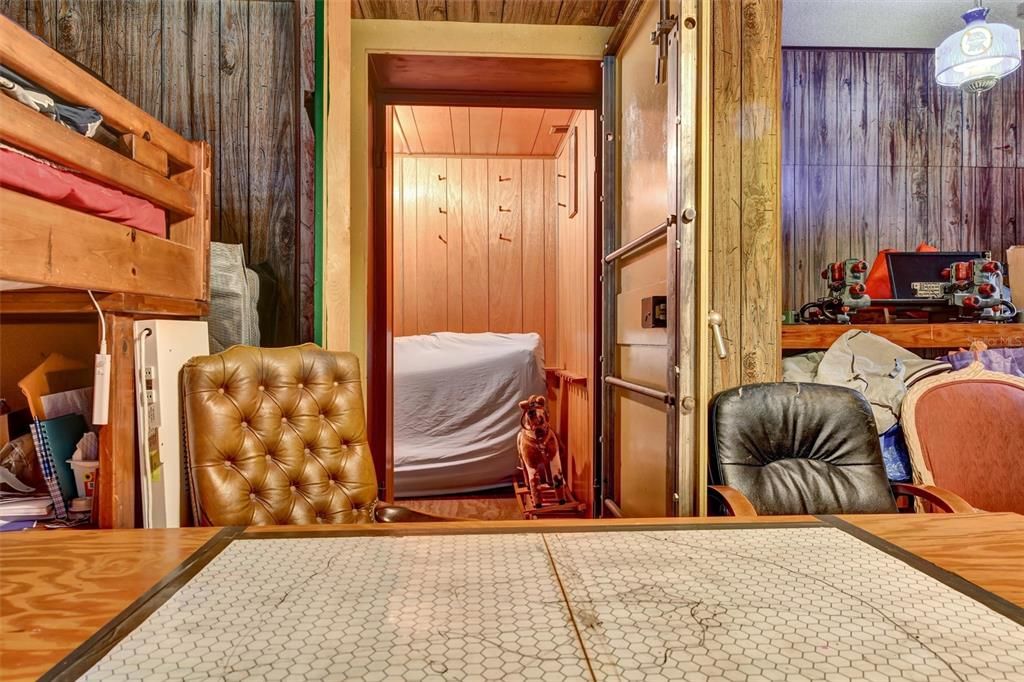 На продажу: $300,000 (3 спален, 2 ванн, 2127 Квадратных фут)