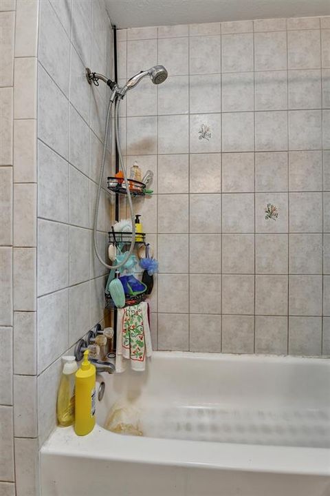 На продажу: $300,000 (3 спален, 2 ванн, 2127 Квадратных фут)