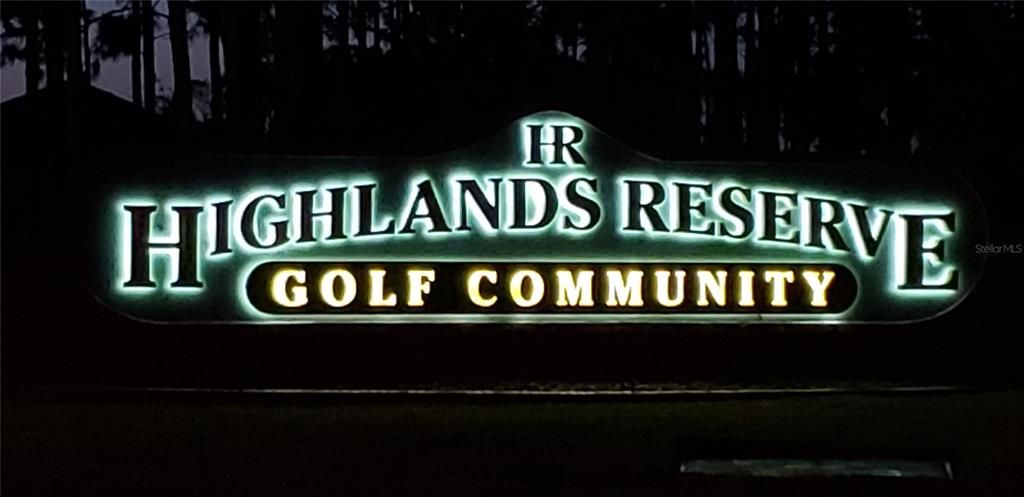 出租: $3,150 (5 贝兹, 3 浴室, 2451 平方英尺)