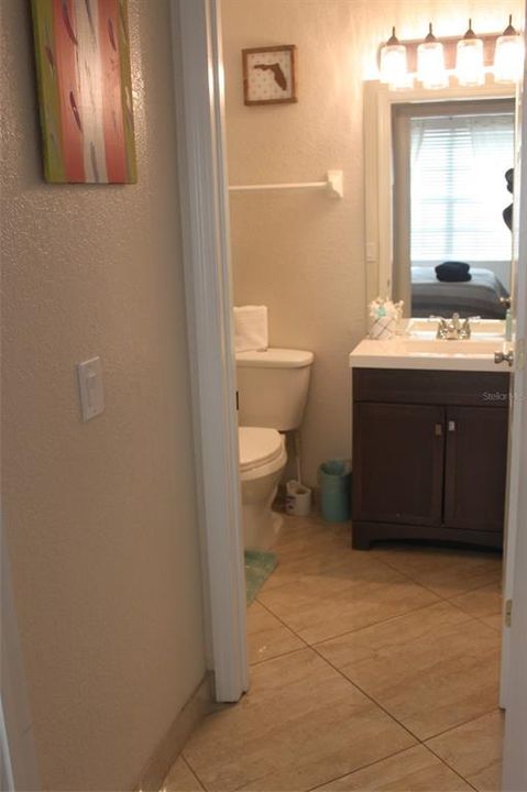 出租: $3,150 (5 贝兹, 3 浴室, 2451 平方英尺)