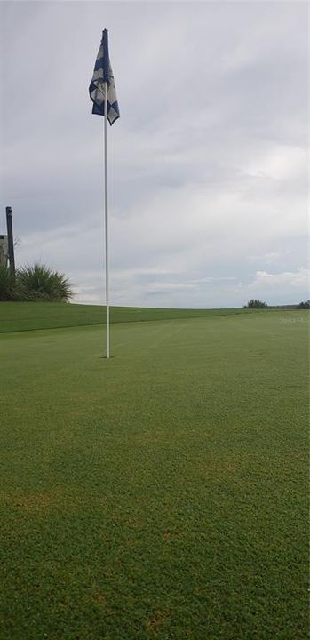 出租: $3,150 (5 贝兹, 3 浴室, 2451 平方英尺)