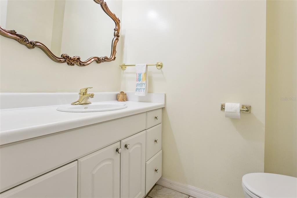 For Sale: $464,900 (3 beds, 2 baths, 2542 Square Feet)