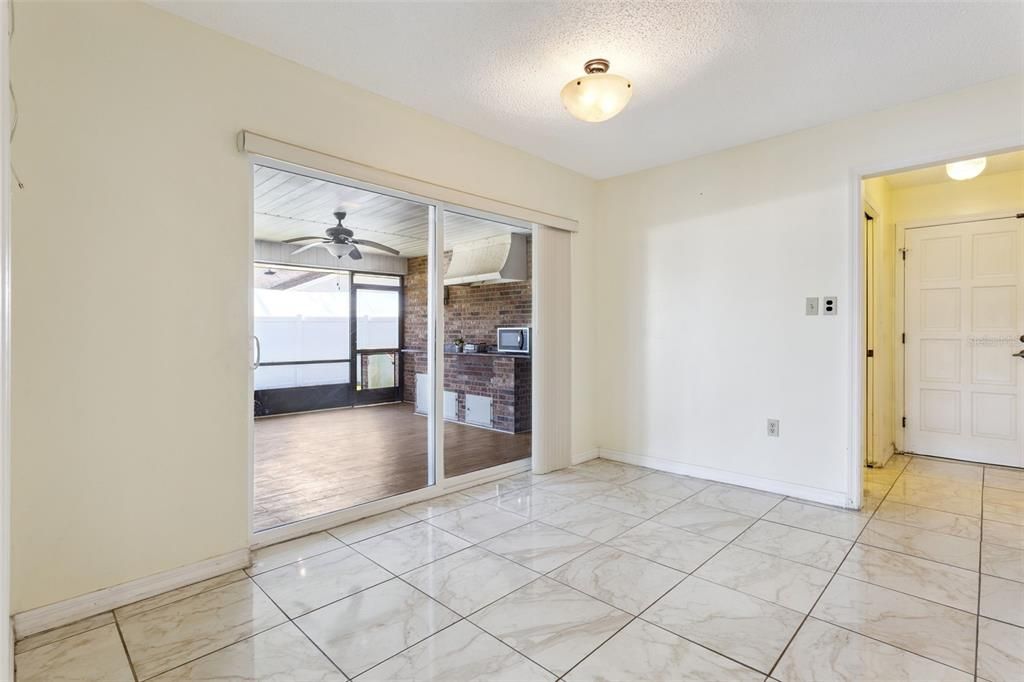 For Sale: $464,900 (3 beds, 2 baths, 2542 Square Feet)