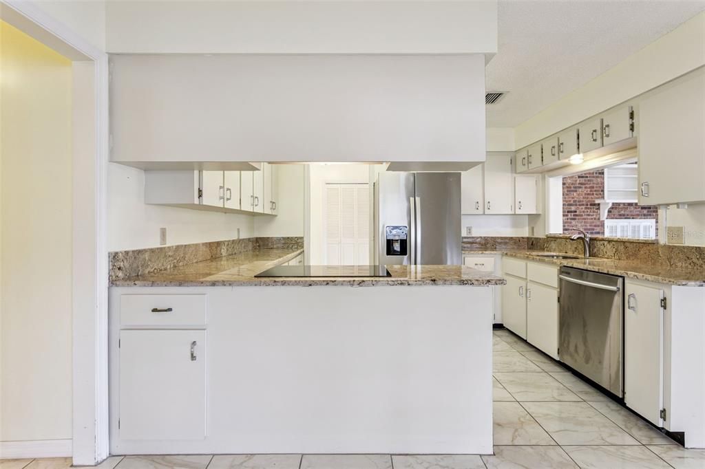 For Sale: $464,900 (3 beds, 2 baths, 2542 Square Feet)
