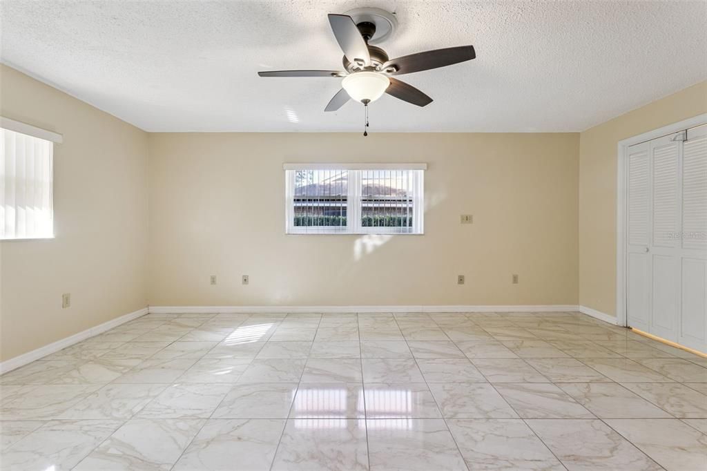 For Sale: $464,900 (3 beds, 2 baths, 2542 Square Feet)