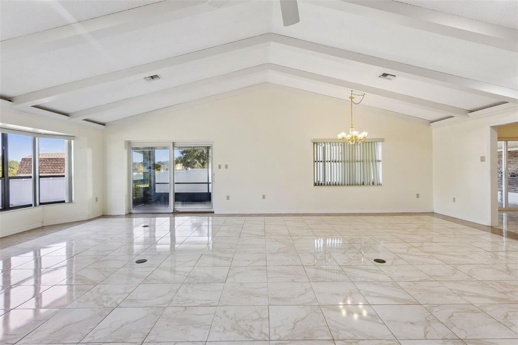 For Sale: $464,900 (3 beds, 2 baths, 2542 Square Feet)