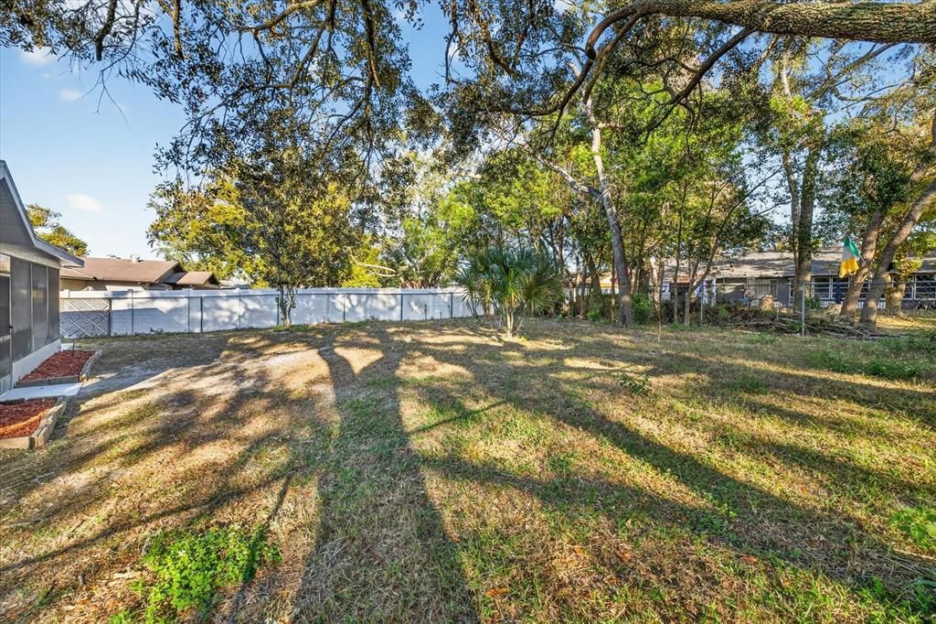 En Venta: $349,900 (2 camas, 2 baños, 1825 Pies cuadrados)