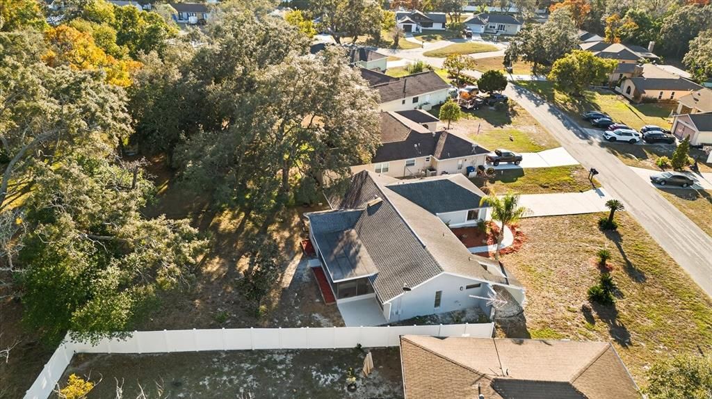 En Venta: $349,900 (2 camas, 2 baños, 1825 Pies cuadrados)