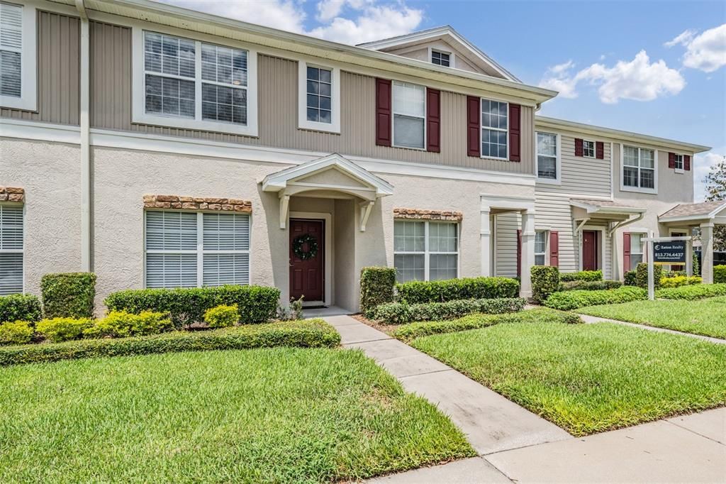 For Sale: $259,000 (3 beds, 2 baths, 1383 Square Feet)