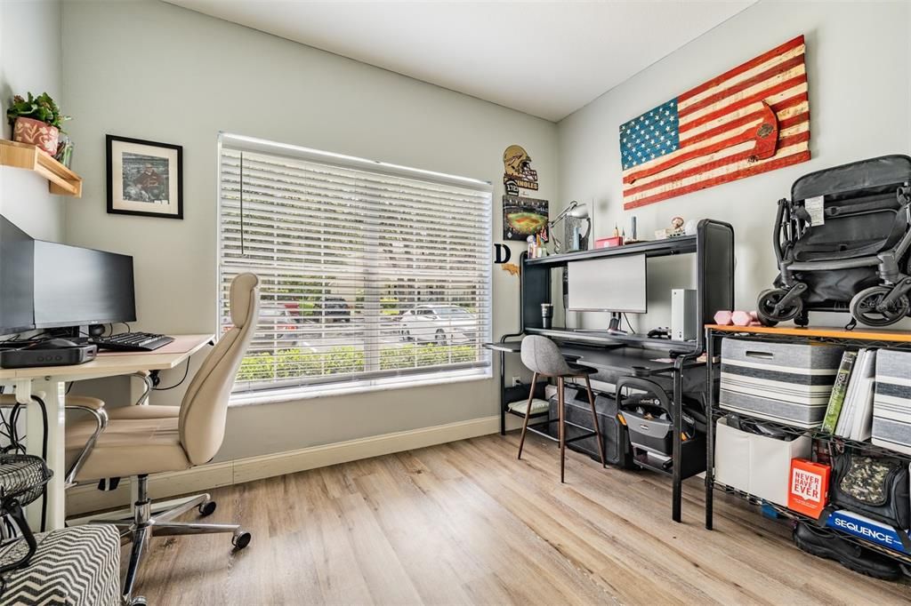 For Sale: $259,000 (3 beds, 2 baths, 1383 Square Feet)