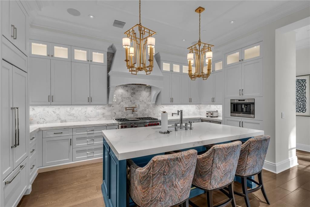 En Venta: $3,895,000 (3 camas, 3 baños, 4237 Pies cuadrados)